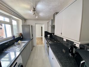 Kitchen- click for photo gallery